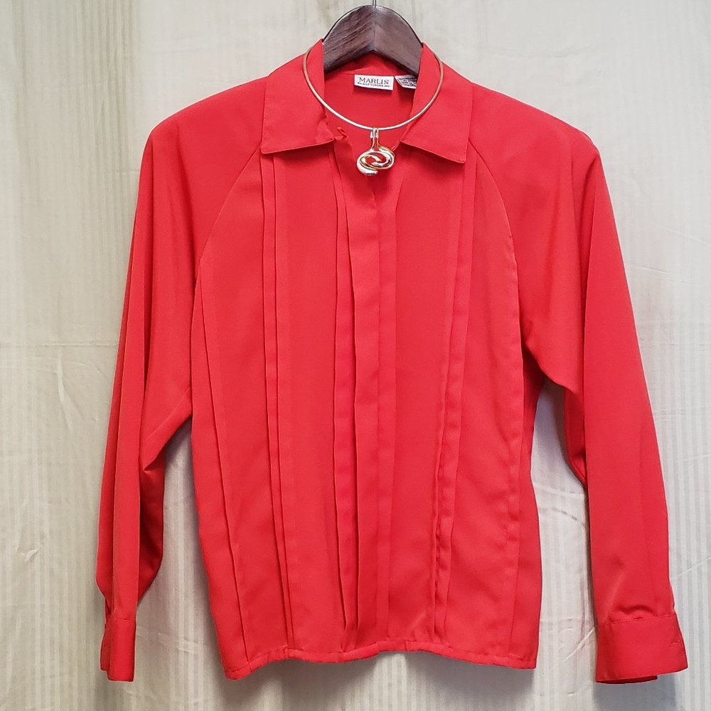 🍁Spring/Fall Long Sleeve Blouse. - Picture 2 of 8